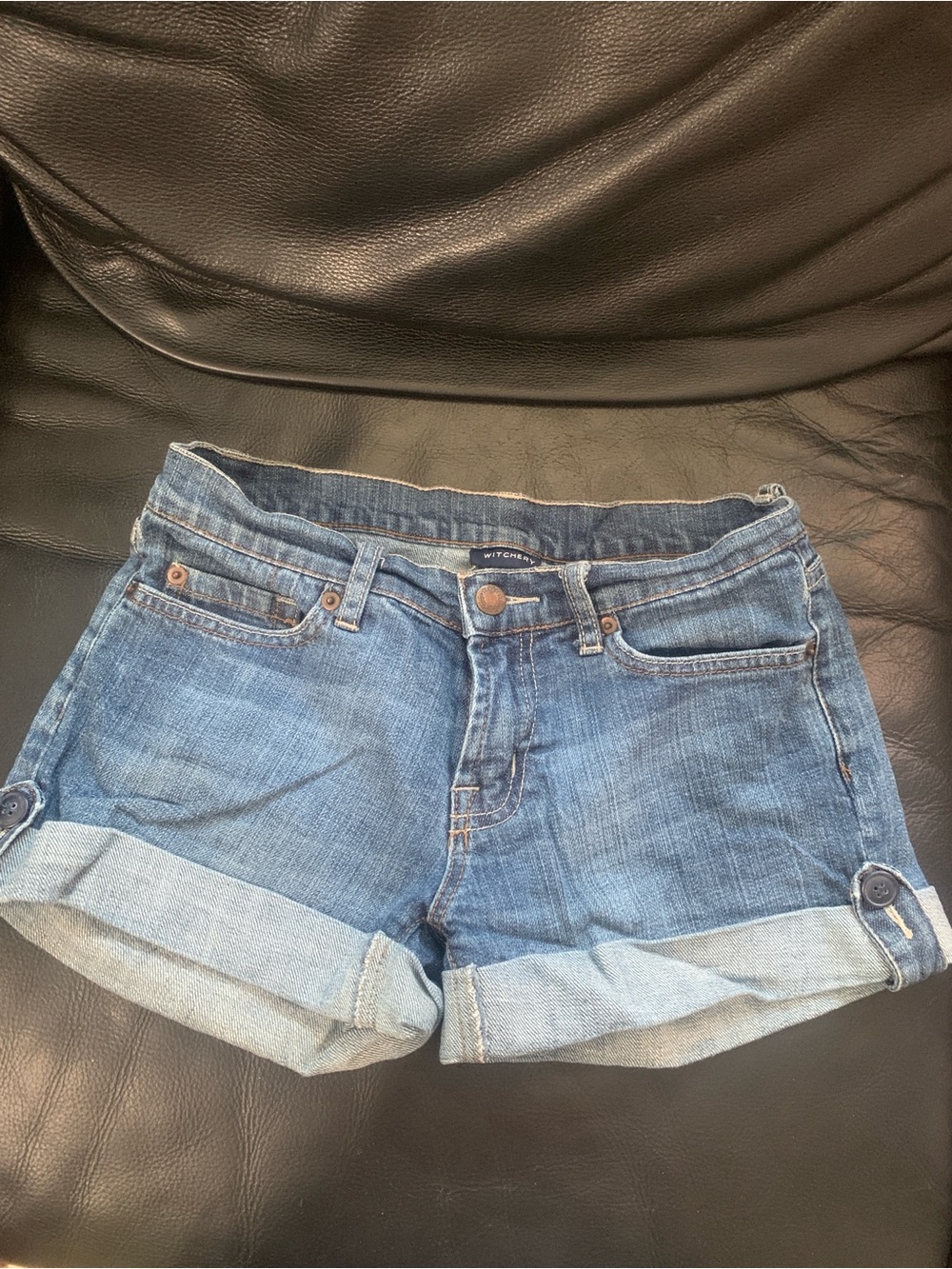 Witchery Medium Blue Denim Roll-Cuff Jean Shorts